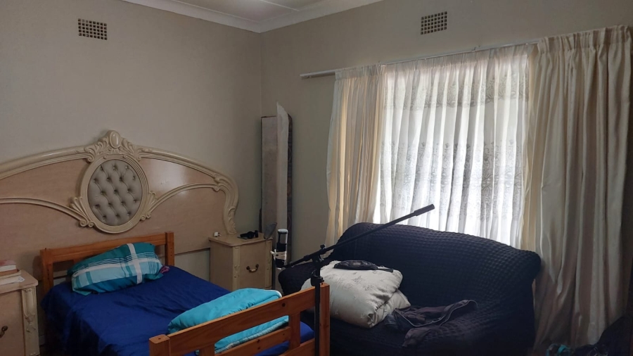 4 Bedroom Property for Sale in Cambridge Eastern Cape